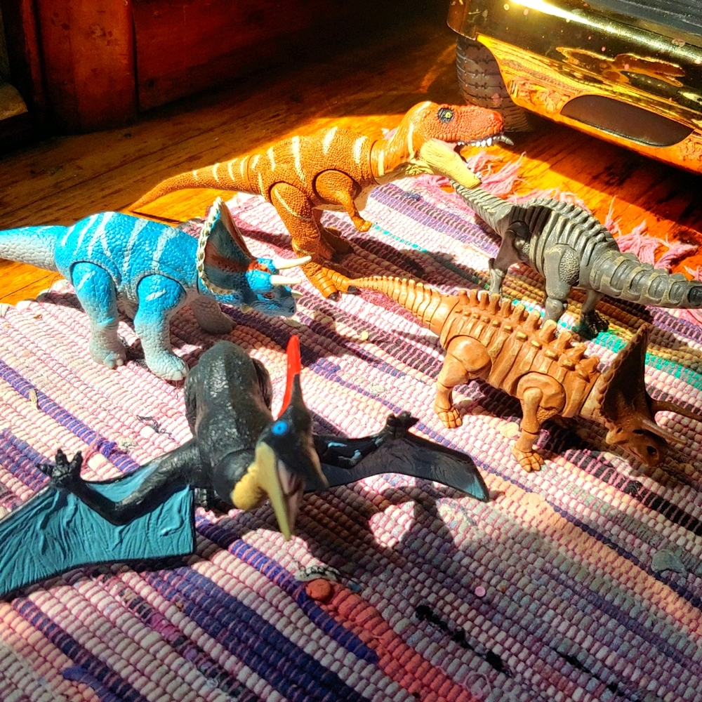 Dinosaur puzzle toys